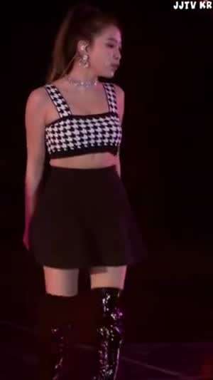 레드벨벳 예리 브라탑 묵직 가슴.mp4