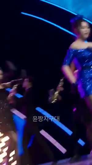 홍지윤 검스 각선미