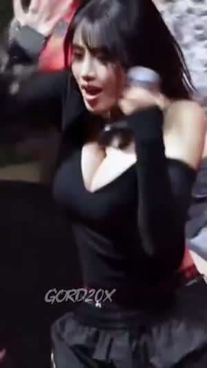 레전드 찍은 나띠 역동적인 슴 무브