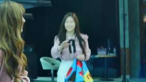 [생축] 김민주 16살 연습생시절 생애 첫 팬 직캠