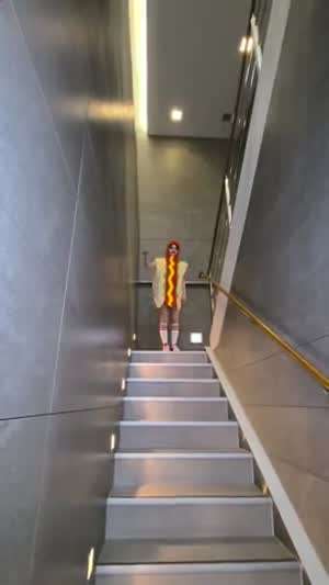 하츠투하츠 에이나