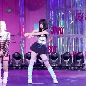 [키키] 무대 하기전 몸 푸는 키야..mp4