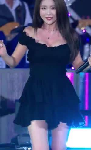 갓데리 홍진영 찰랑이는 윗슴.mp4