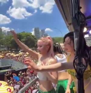 브라질까지 날라간 엔믹스