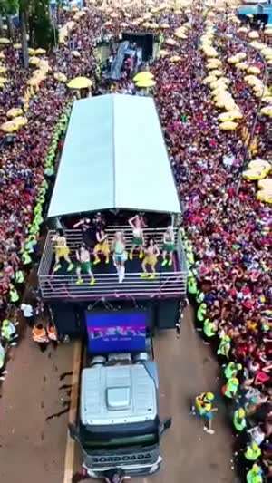 브라질에 간 엔믹스