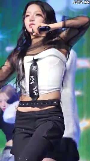 크롭 망사속 넥타이맨 흰나시 에스투잇 연수.mp4