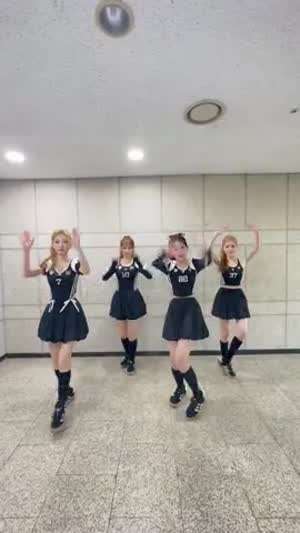 하츠투하츠 카르멘, 유하, 스텔라, 예온