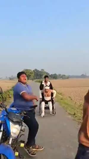 스마트폰을 날치기 하려던 도둑의 최후...