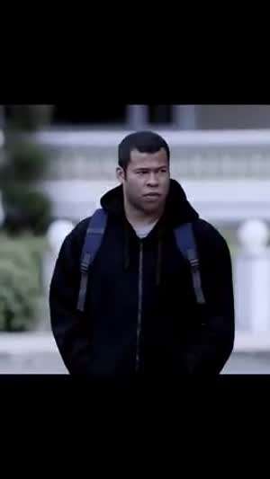 경찰이 흑인을 그냥 지나친 이유