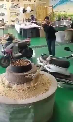 가축을 동력으로 쓰던 시대가 끝났다