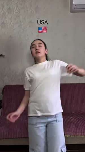 현재 엄청 바이럴되고 있는 영상