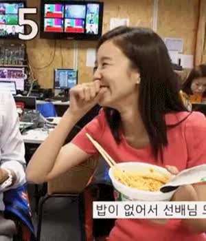 여자만 안다는 여우짓.jpg