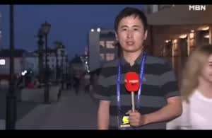 외국여성에게 뽀뽀 당한 MBN 기자 .mp4