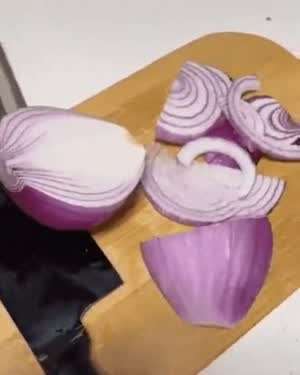 ㄴr는 ㄱr끔 눈물을 흘린ㄷr