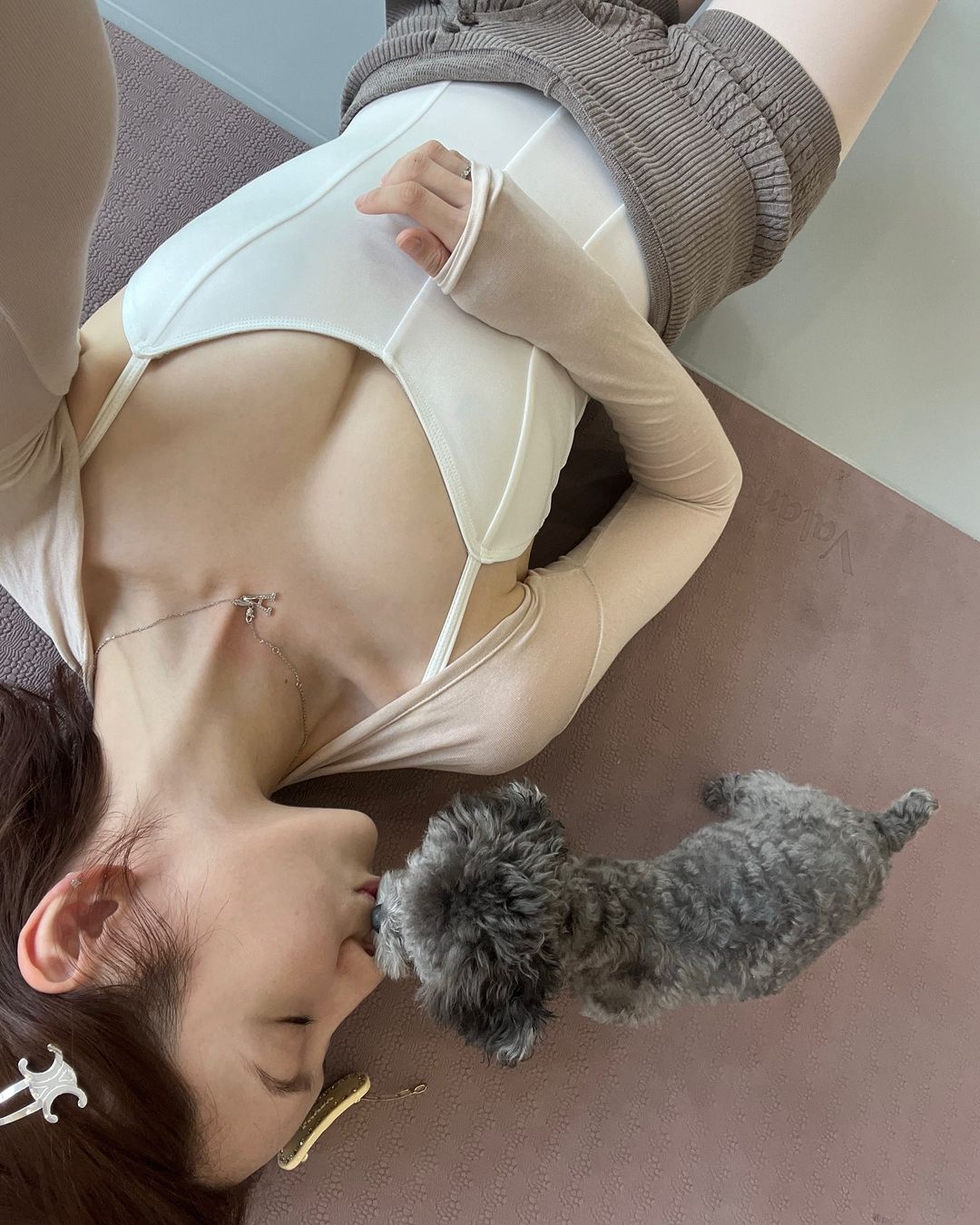 ㅇㅎ?) 형수님 박지현 오늘 인스타 (+움짤)