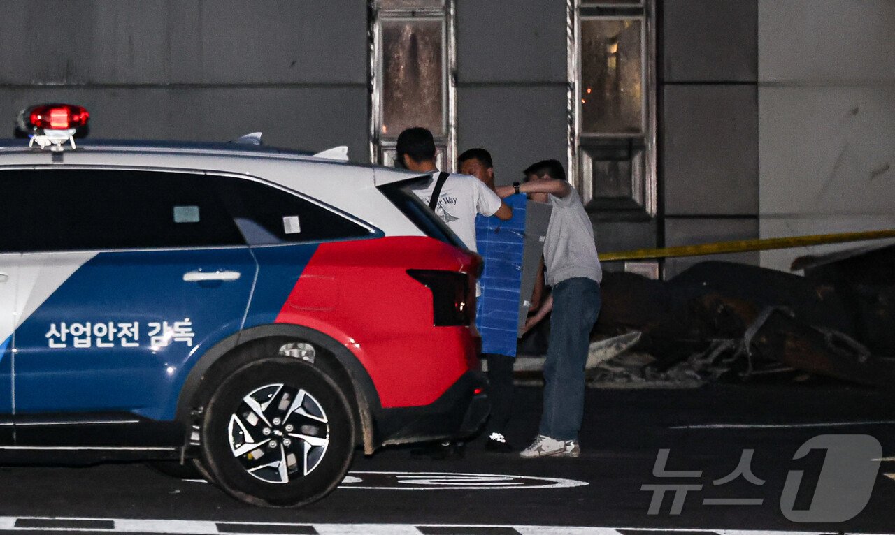 [단독]'31명 사상' 아리셀 초호화 변호인단 꾸린다…김앤장 선임