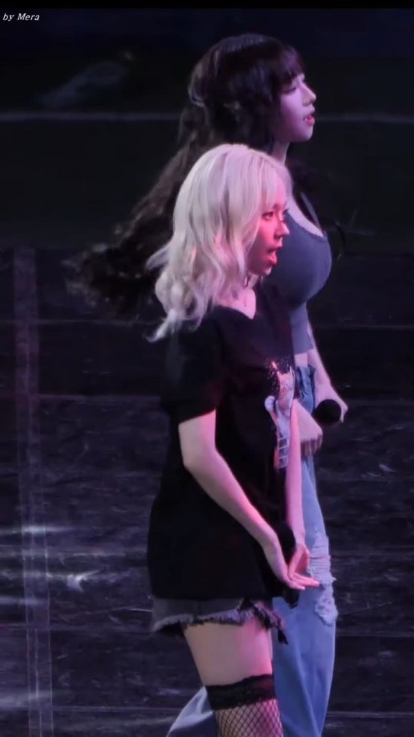 에스파) 카리나 윈터 격차