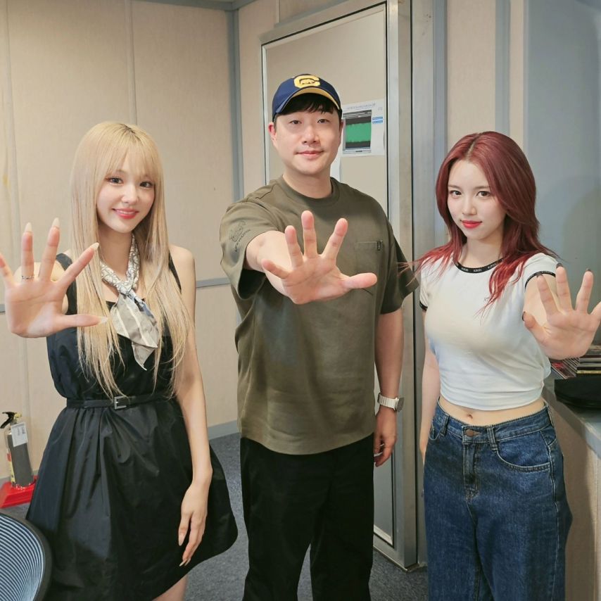 나나 루시 우아 배텐