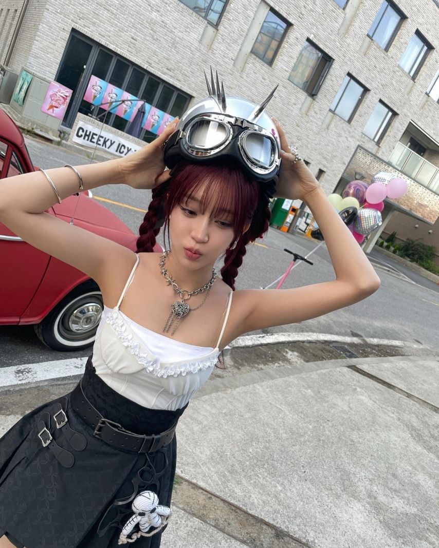 수민 (스테이씨) SNS