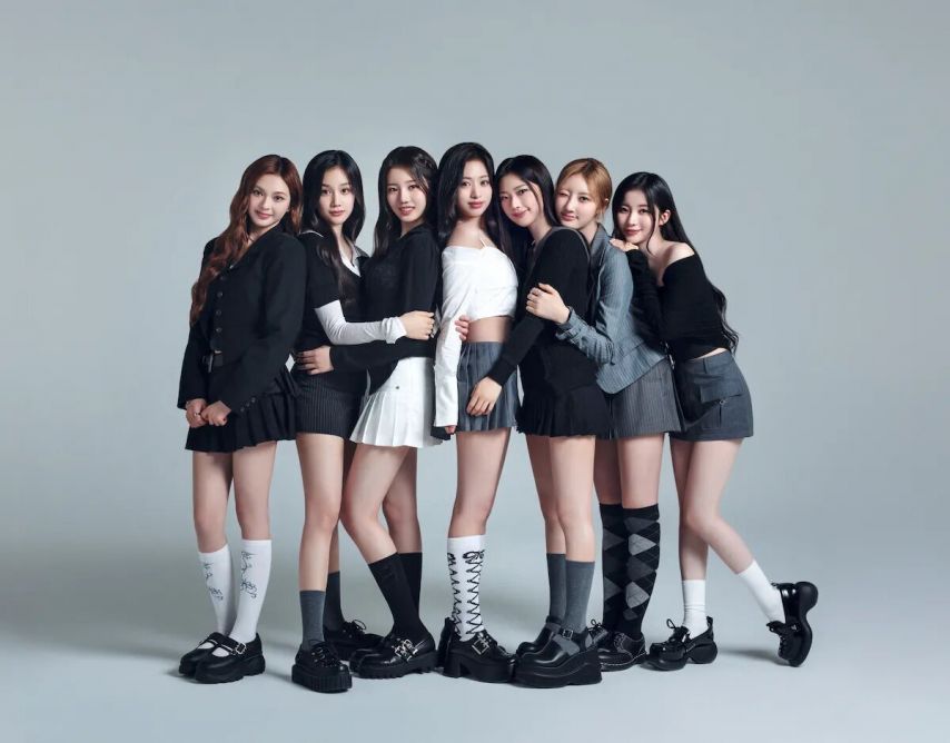 베이비몬스터 WWD Japan