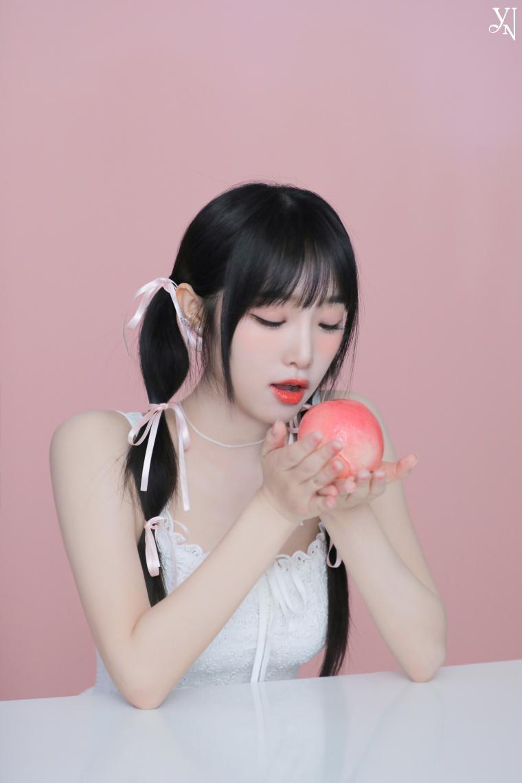 최예나 릴리바이레드