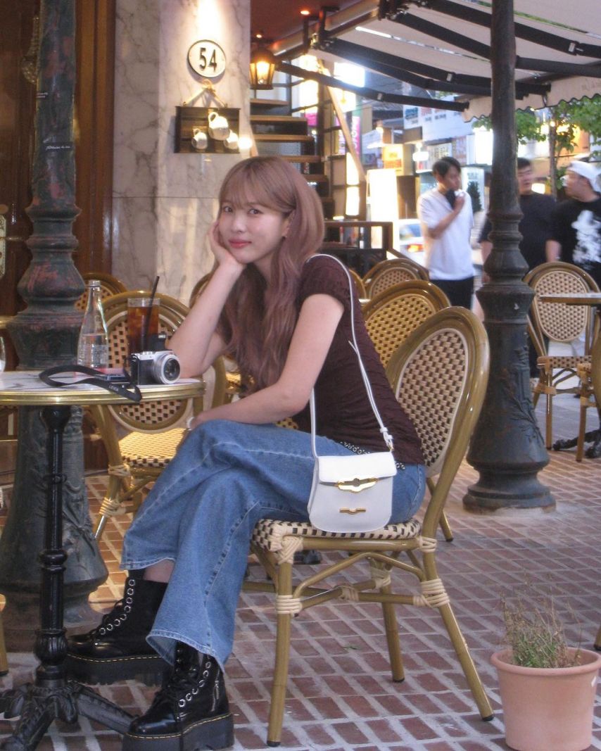 키스오브라이프 디렉터 이해인