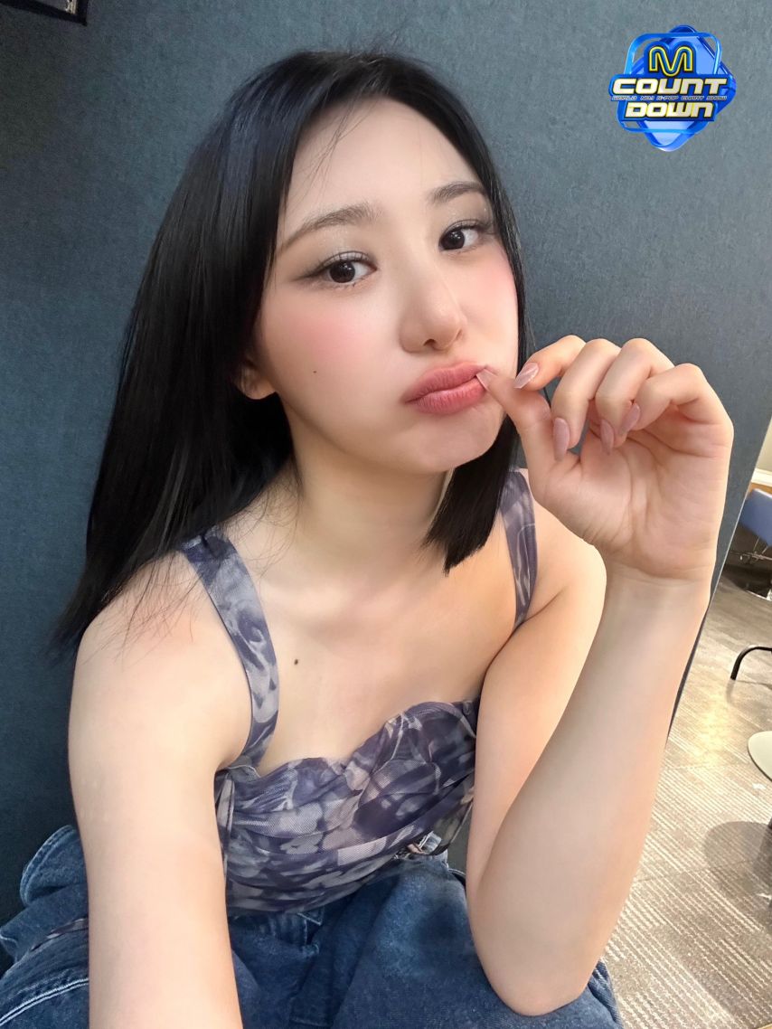 이채연 / 이채연 & ITZY 채령