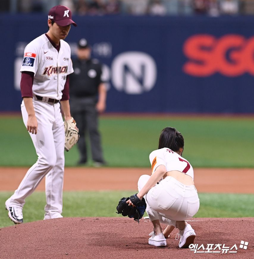 유주 인별 + 키움시구 기사사진