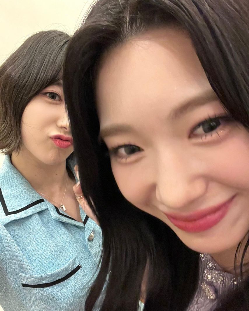 하이키 리이나 & 로켓펀치 수윤