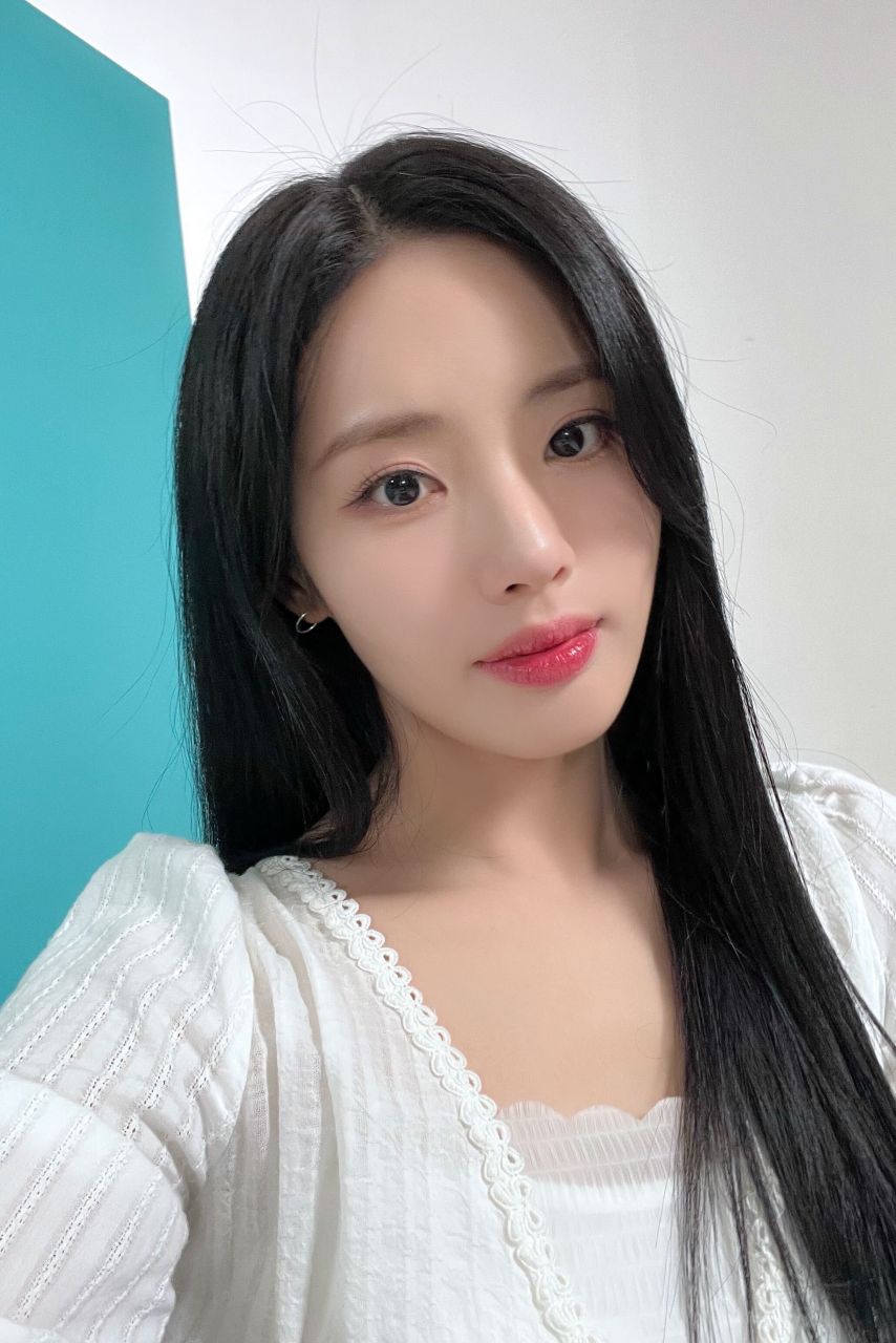 프로미스나인 박지원