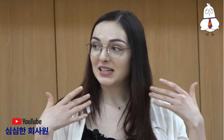 강의실에서 말로 두들겨 맞는 중국 유학생들 반응 ㅋㅋ