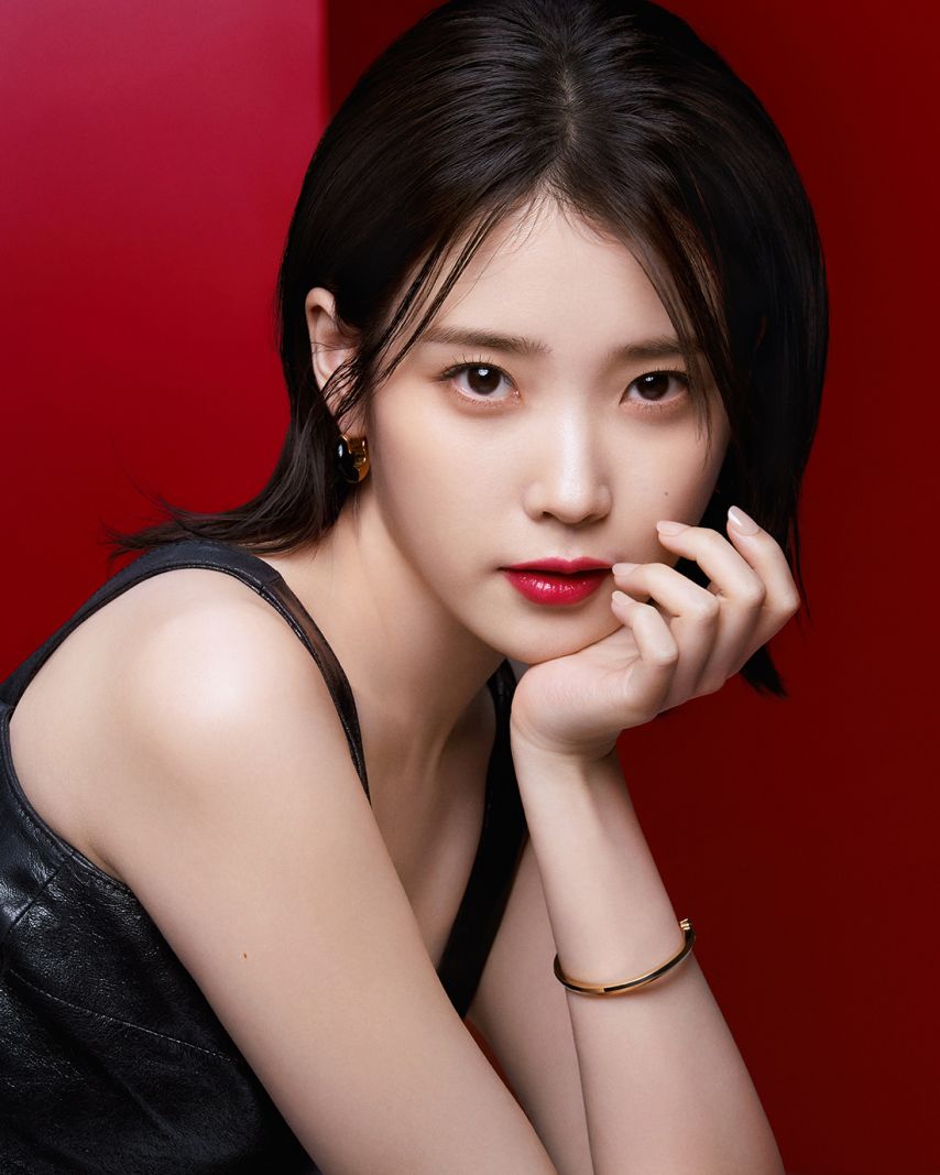 아이유 에스티로더