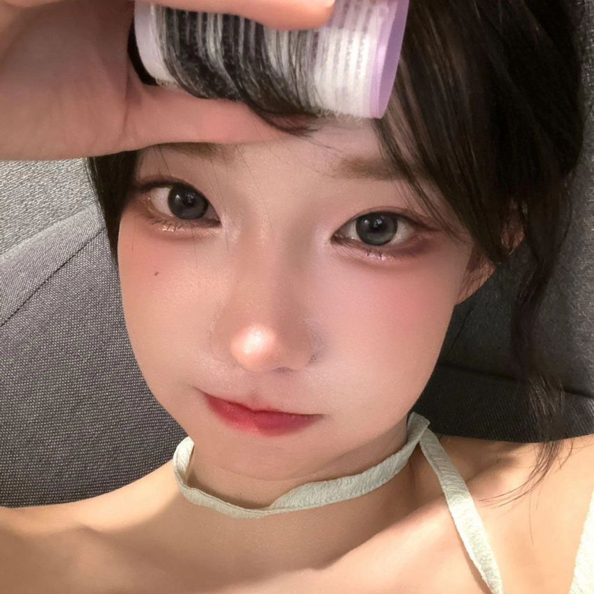 QWER 마젠타 인스타