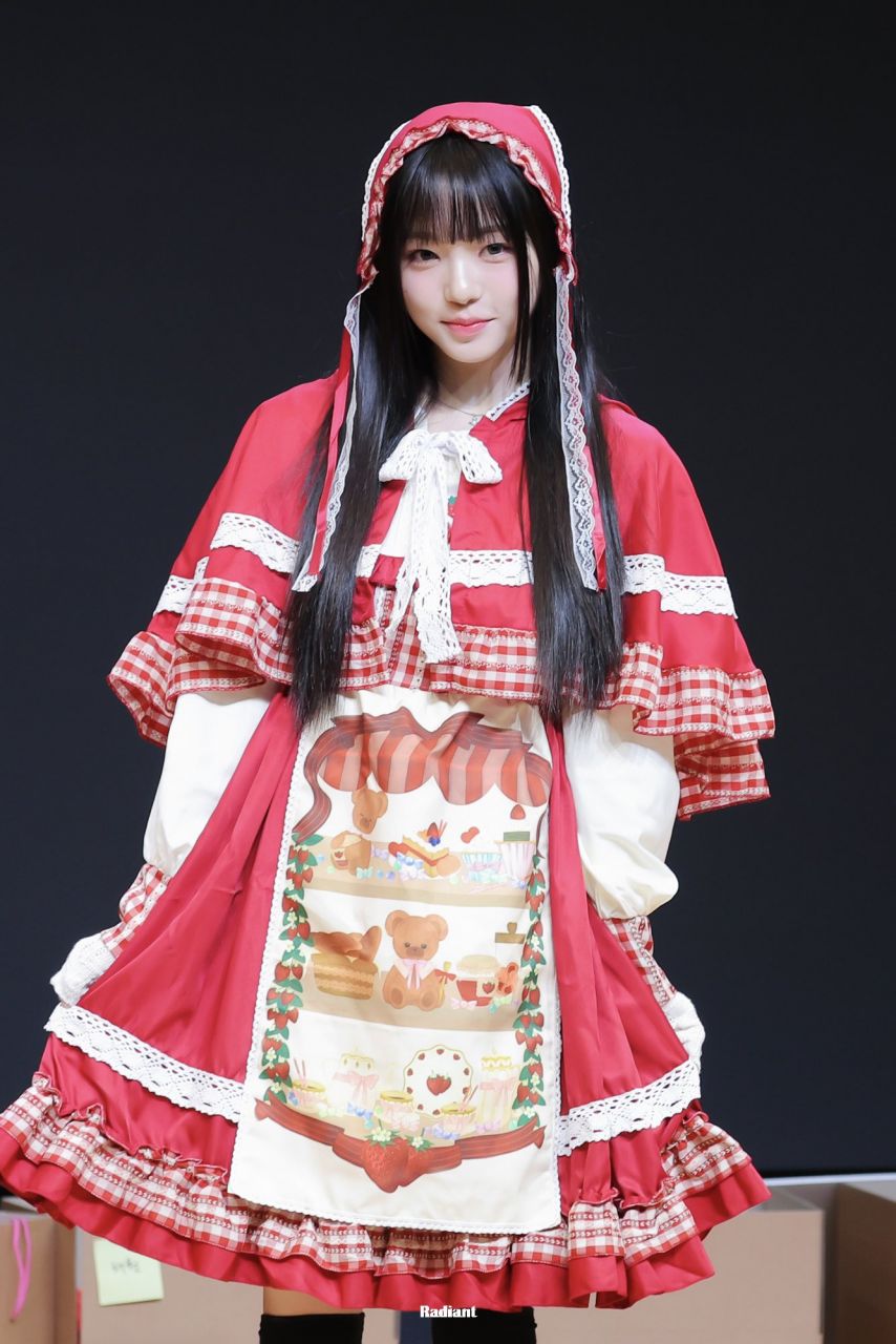 트리플에스 김채원