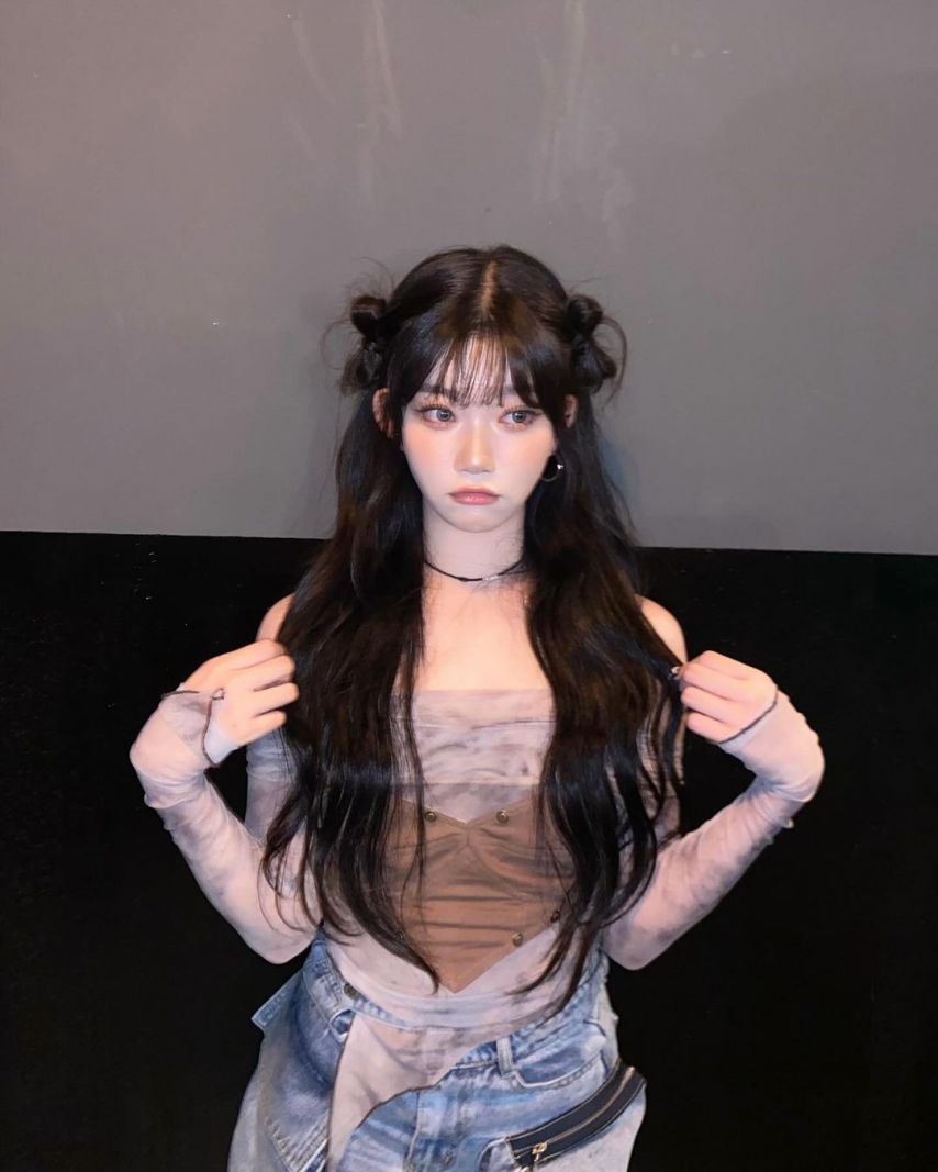 빌리 츠키,  하루나