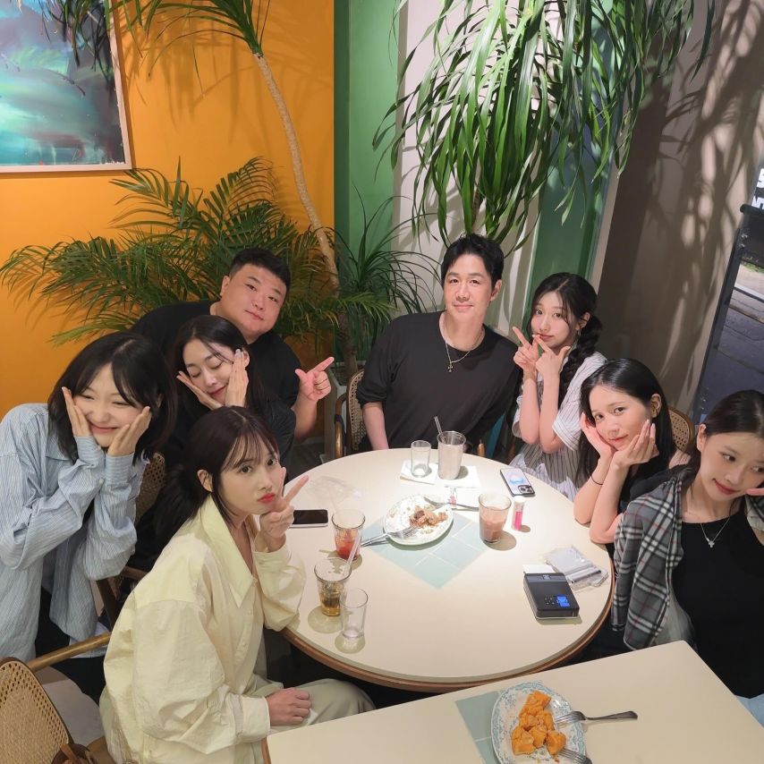 류수정 유지애 서지수 정예인 박명은 이미주 러블리즈