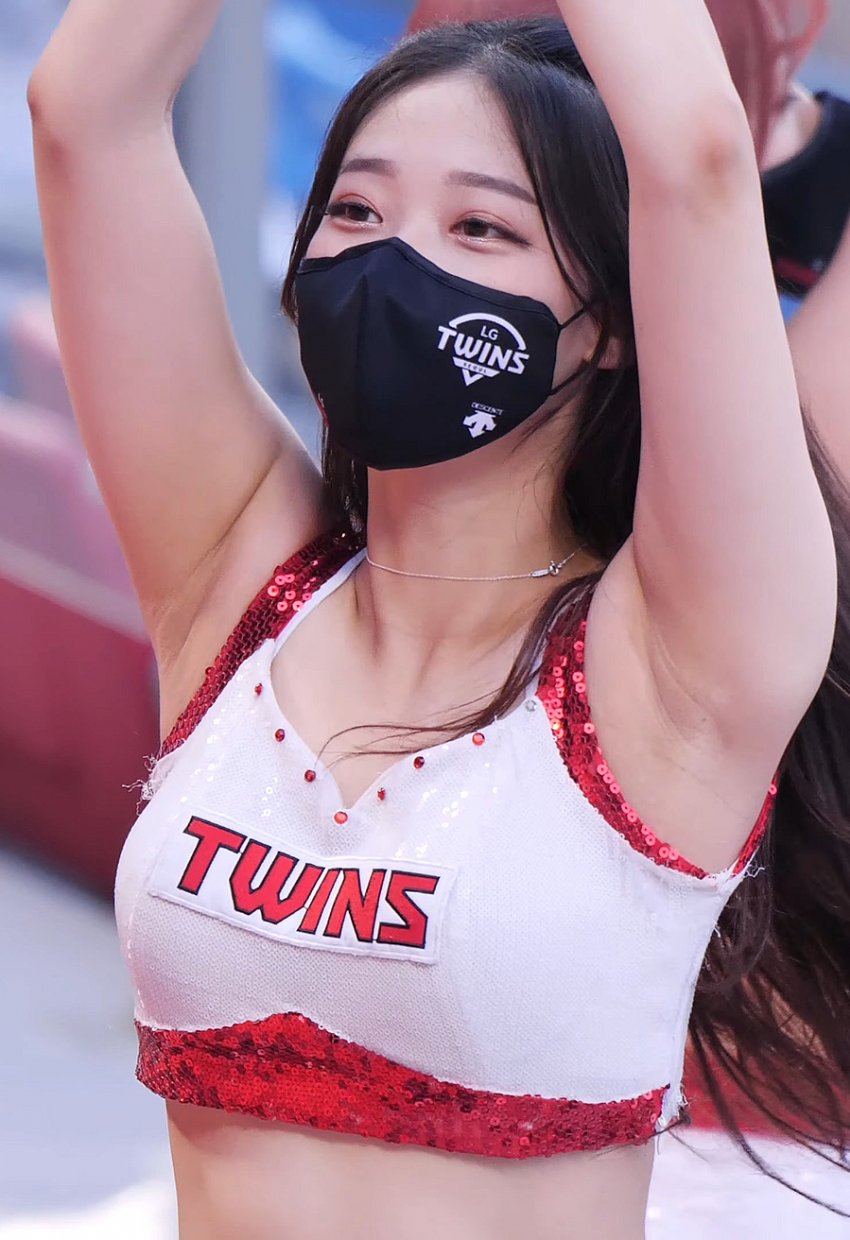 겨드랑이 폭격기