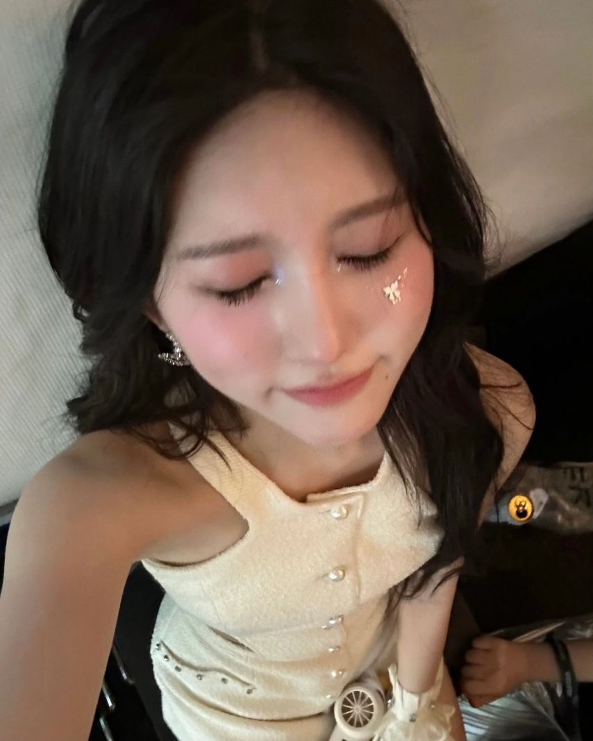 아이브 가을,레이