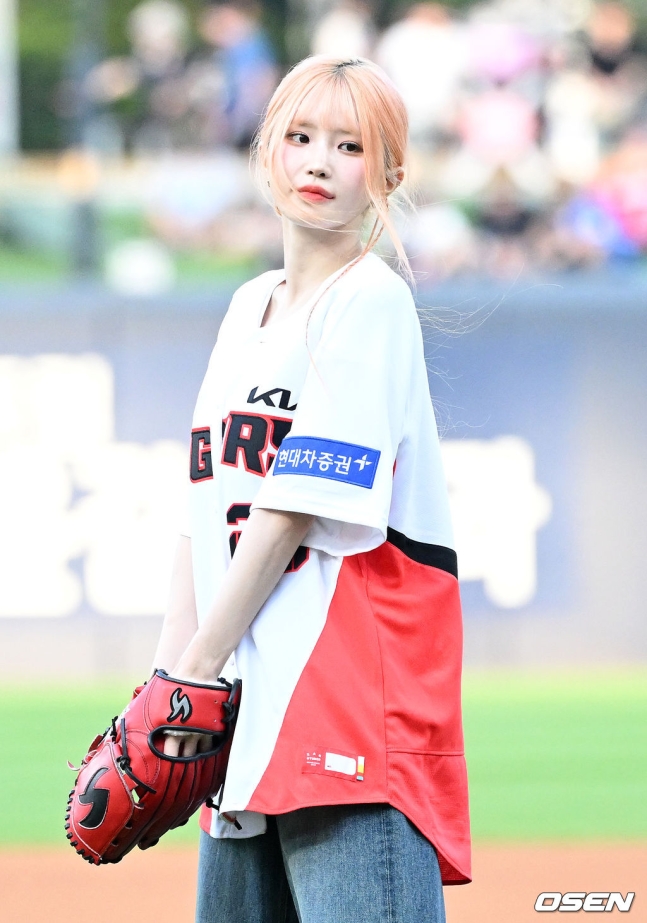 프로미스나인 송하영