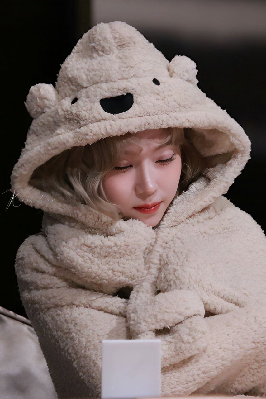 240808 대만 팬싸인회 윈터(에스파)