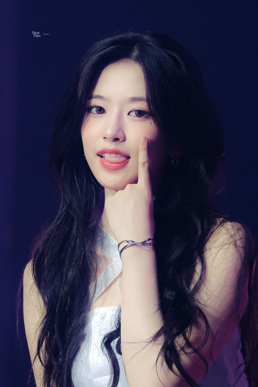 안유진 (아이브)