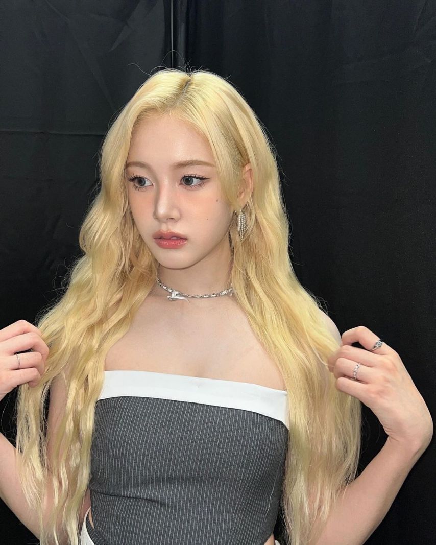 스테이씨 재이 금발