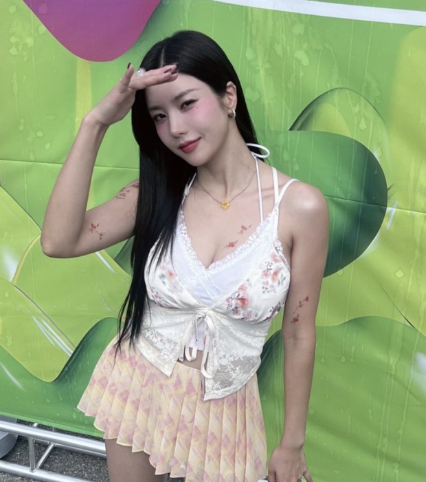 이번 워터밤은 아쉬운 권은비