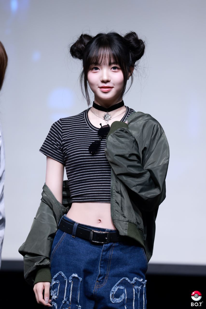 트리플에스 김채원