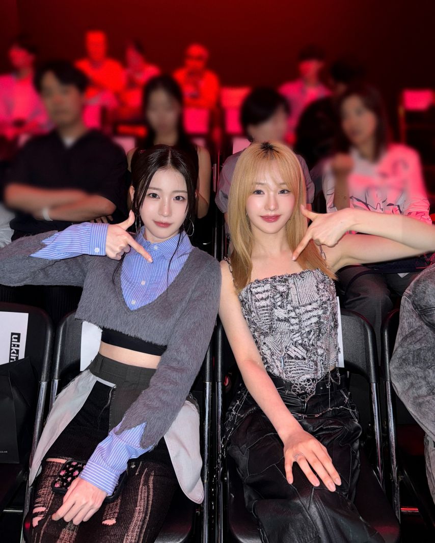 우아 나나,우연