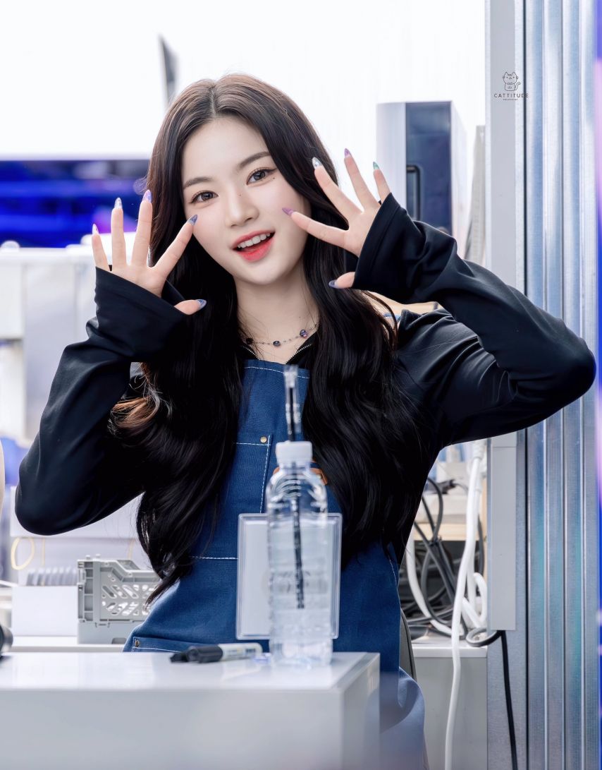 스테이씨 아이사