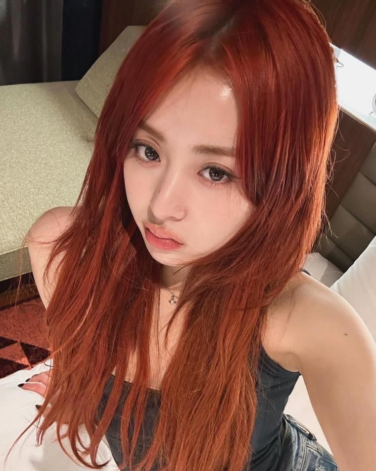 르세라핌 허윤진