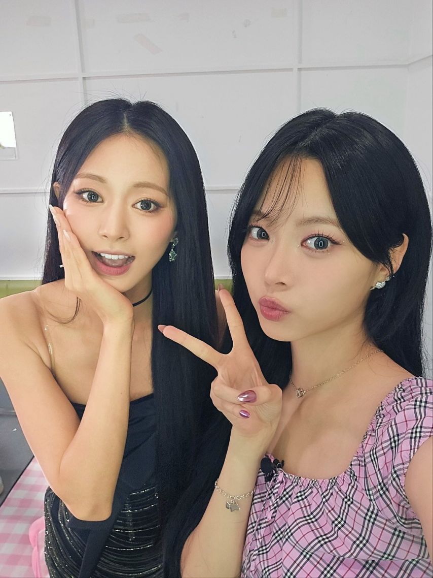 르세라핌 은채의 스타일기 (쯔위) _ 윤진 셀폰코드