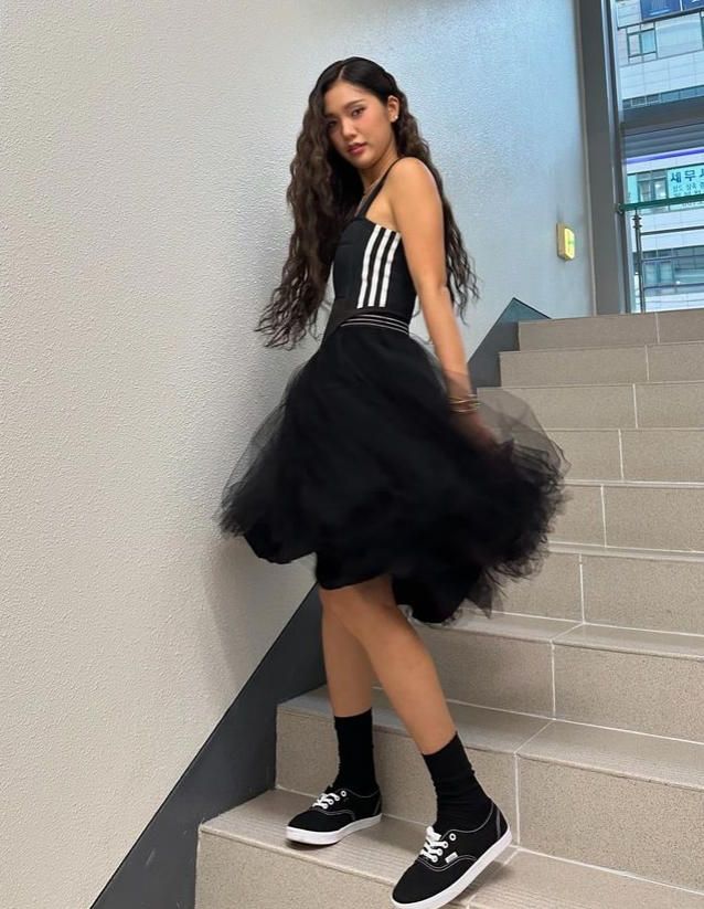 오마이걸 미미, 힙한데 사랑스럽기까지…디즈니 공주 그 자체