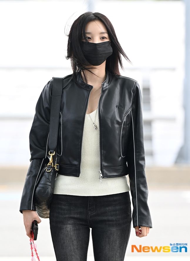 여자아이들 우기